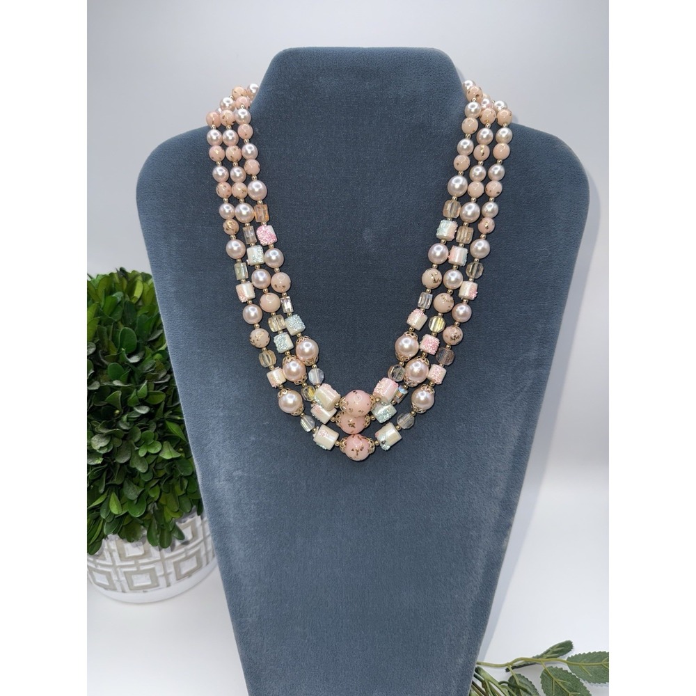 Vintage Japan Pink‎ Gold Fleck Bead 3 Strand Necklace Pastel Sugar Beads 1950s